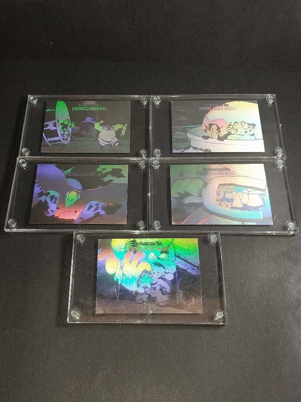 American Tail Fievel Goes West Holographic Cards